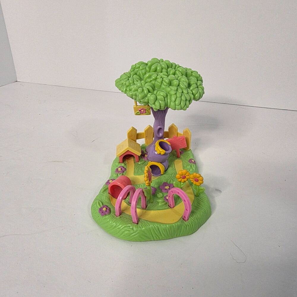 Winnie the Pooh Friendly Places miniature playset Vintage